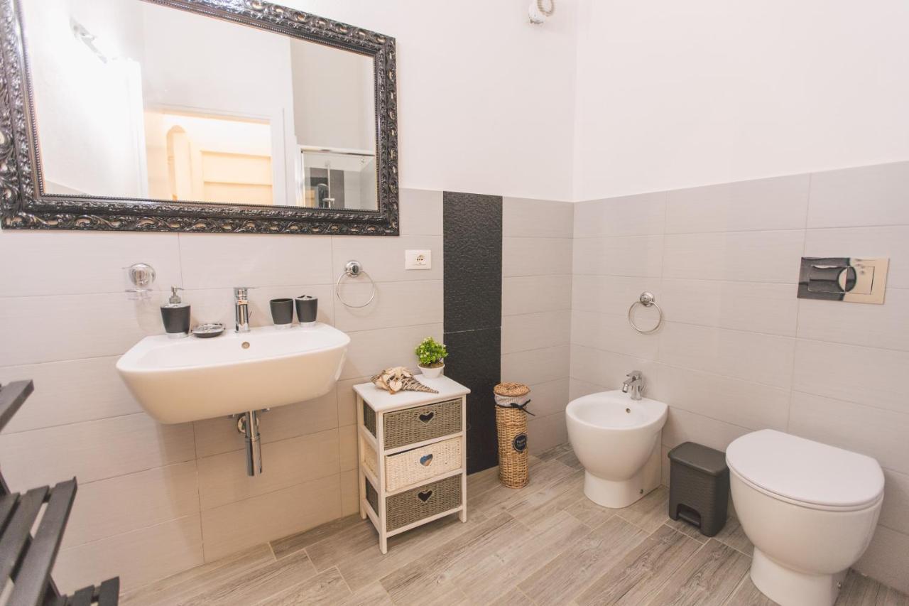 Mito & Mare Apartment Сиракуза Екстериор снимка