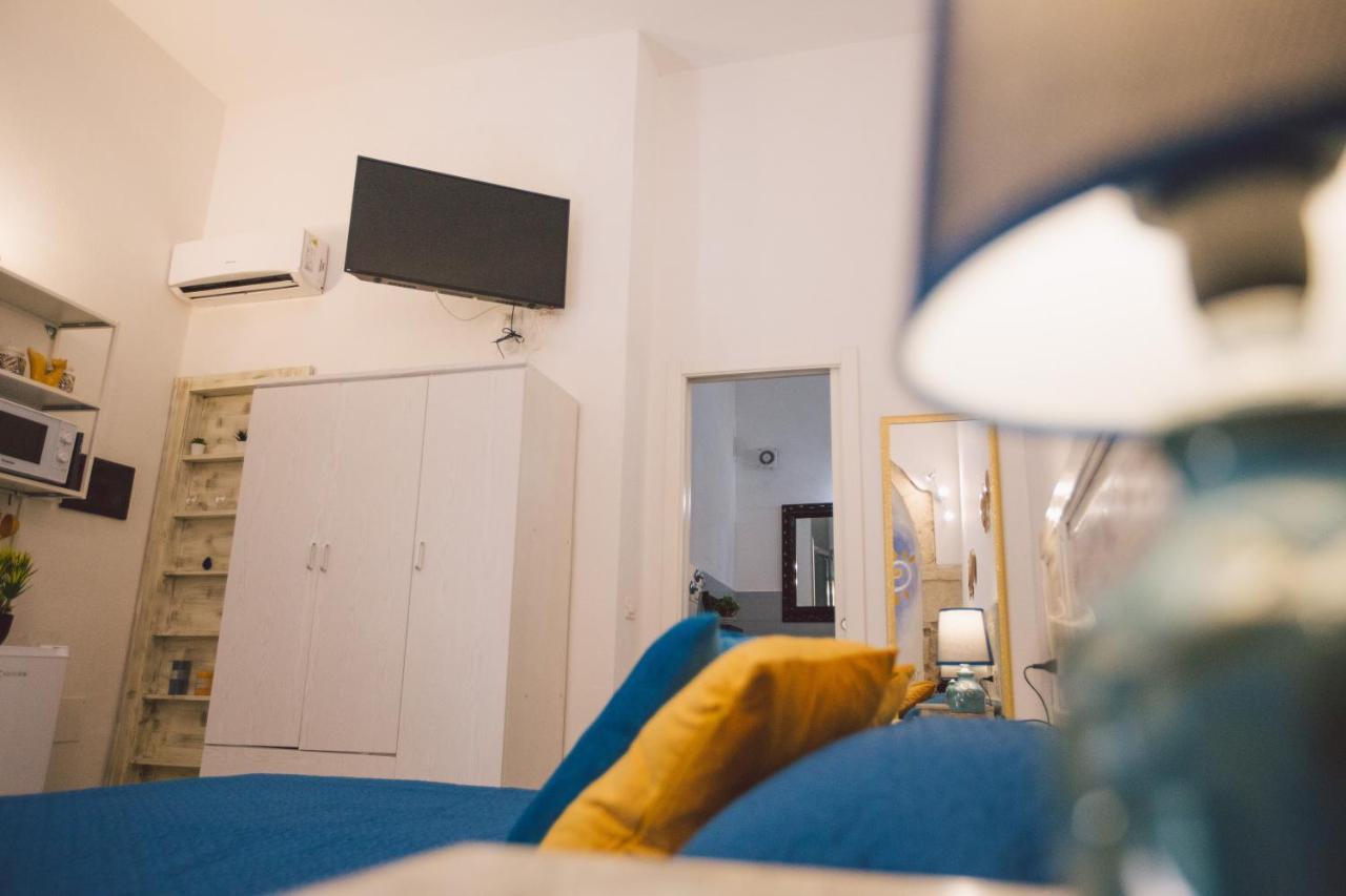 Mito & Mare Apartment Сиракуза Екстериор снимка