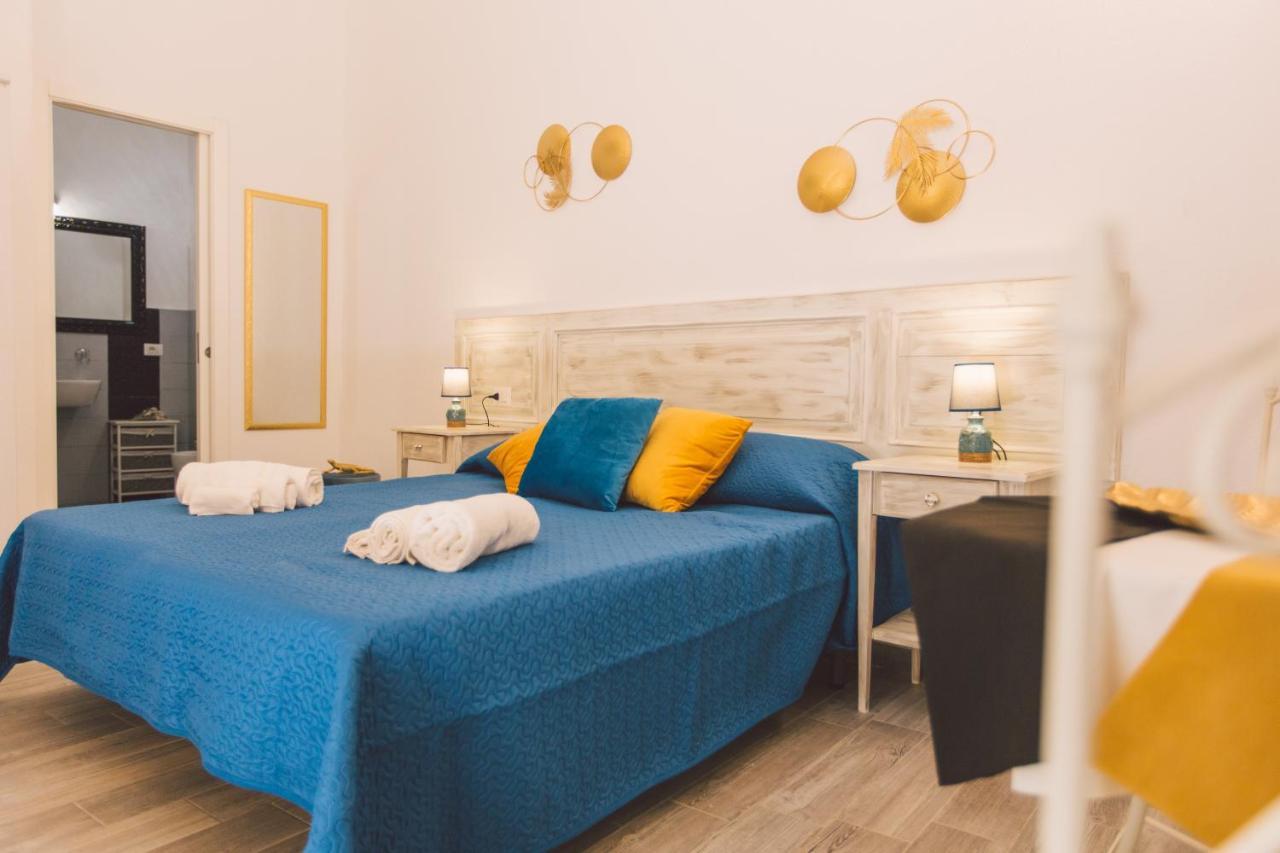Mito & Mare Apartment Сиракуза Екстериор снимка
